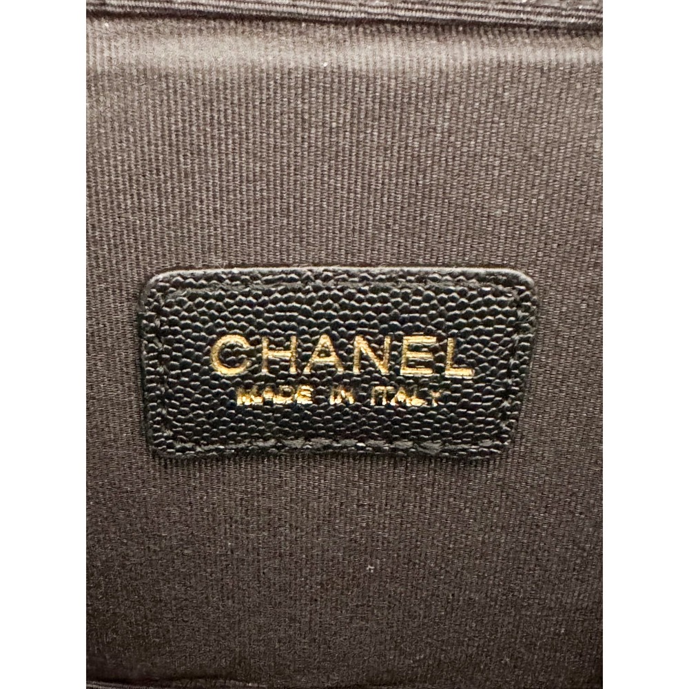 Chanel Black & Gold Quilted Caviar Pick Me Up Vanity Bag - Picture 8 of 8